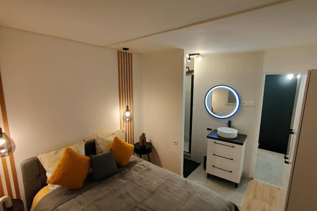 Joli Appartement Au Pied Du Tramway ブゾン エクステリア 写真